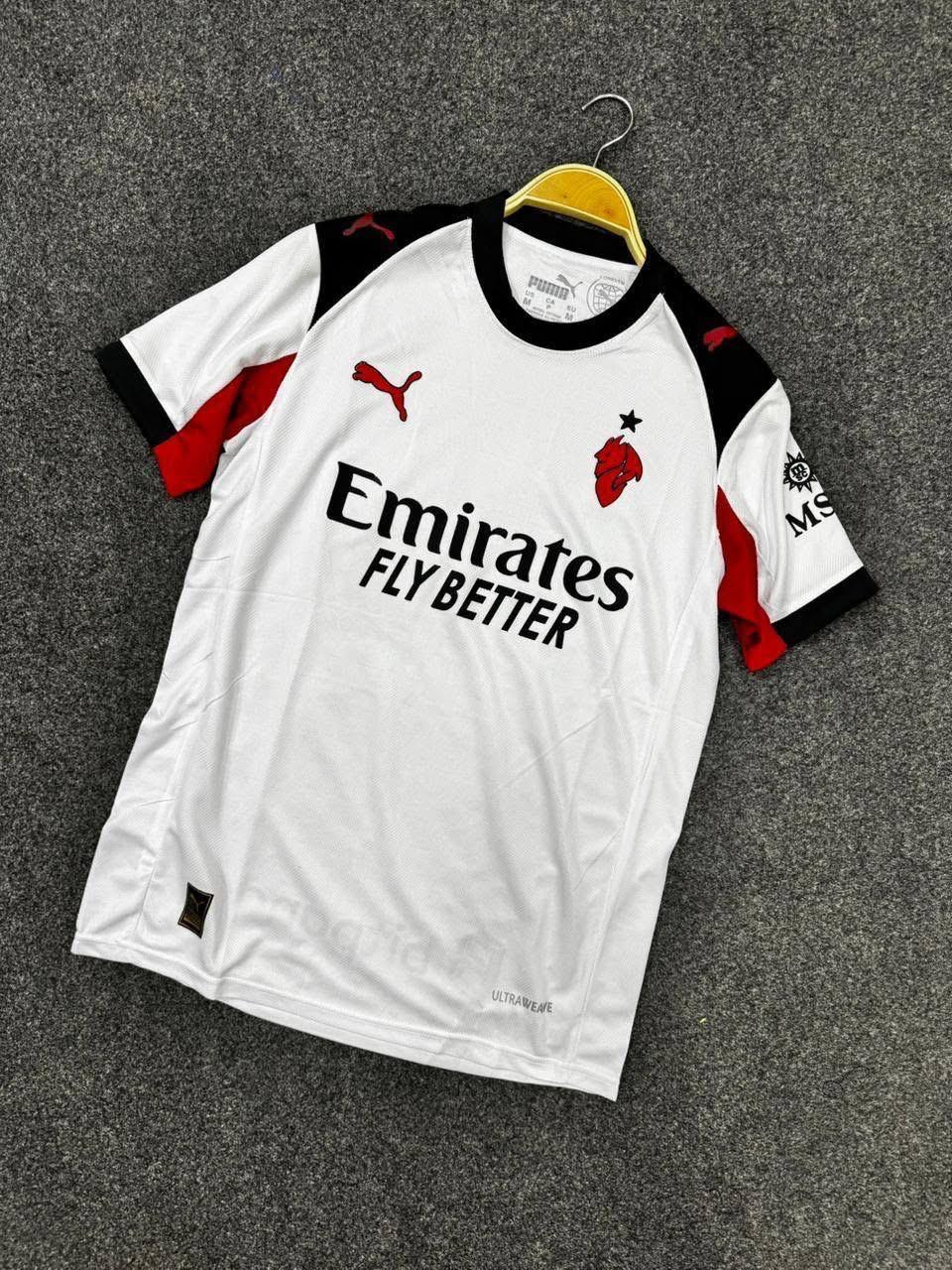 قميص ميلان الاحتياطي 2025/26