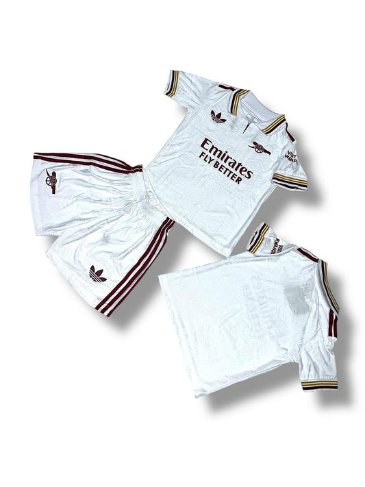 طقم اطفال أرسنال بسعر (١٩٥)