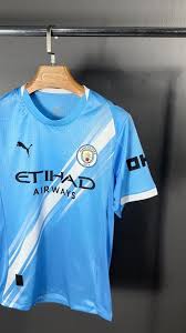 قميص مانشستر سيتي الأساسي 2025/26